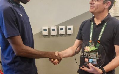 Victor Osimhen Finally Receives Marc-Vivien Foé Trophy Three Years After Due Date