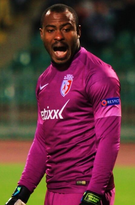 See you in camp” – Enyeama set to repair broken bond with the Super Eagles?