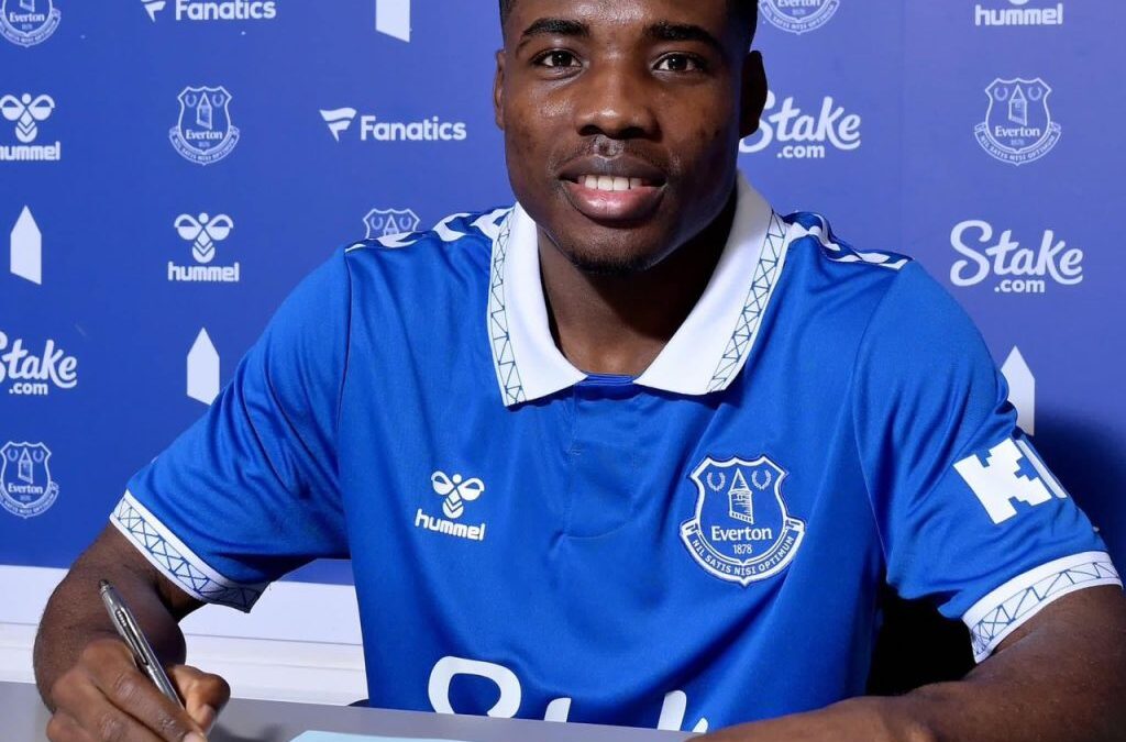 Everton Secures 2½-Year Deal with Ghanaian Talent Kingsford Boakye
