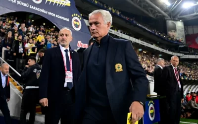 “He’s Selfish” – Mourinho Criticizes Fenerbahce’s Osayi-Samuel Despite Win over Bodrum FK