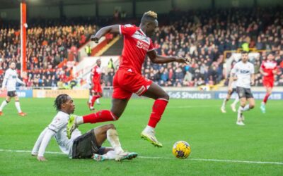 Daniel Agyei Shines as Leyton Orient Dominate Blackpool with 3-0 Victory