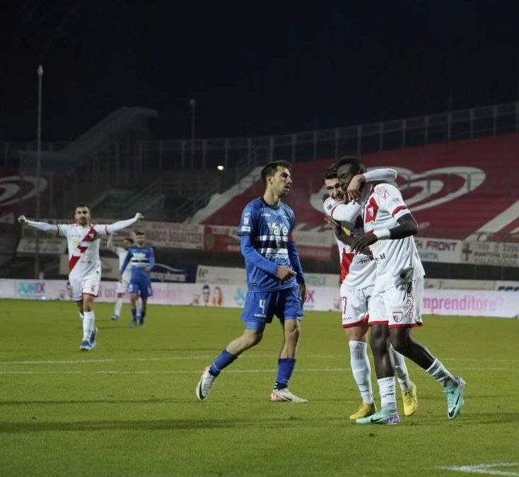 Davis Mensah Inspires Mantova to Historic Win Over Frosinone