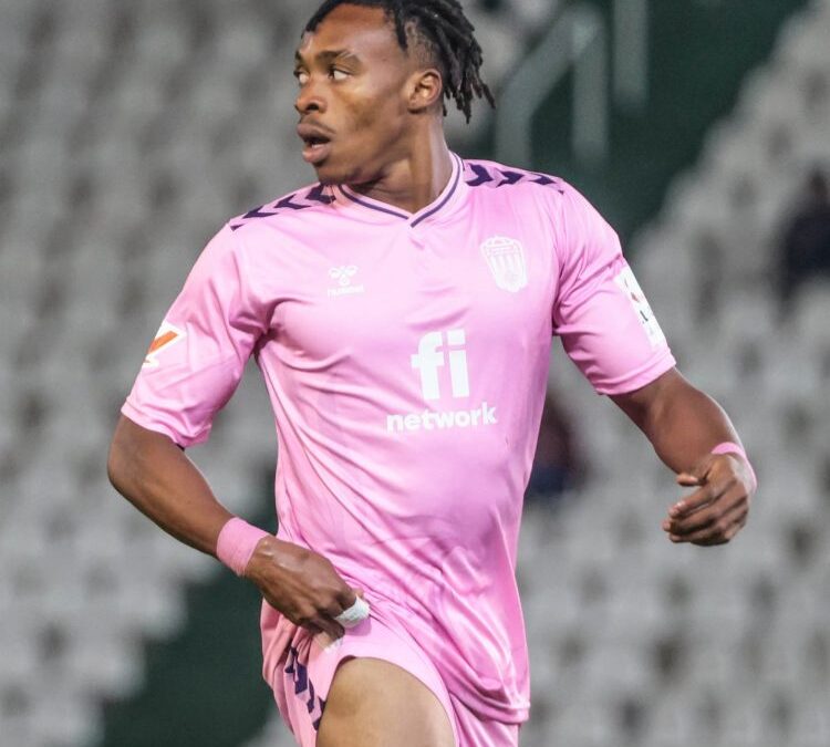 Osasuna Secure Nigerian Striker Sixtus Ogbuehi on Loan from Eldense