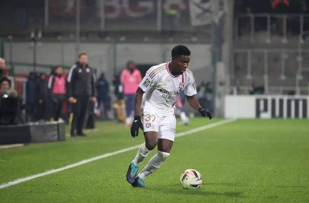 Ernest Nuamah Shines as Lyon Secures Vital Europa League Win in Romania