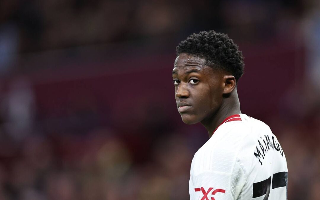“Kobbie Mainoo Seeks New Manchester United Deal to Reflect His Rising Status”