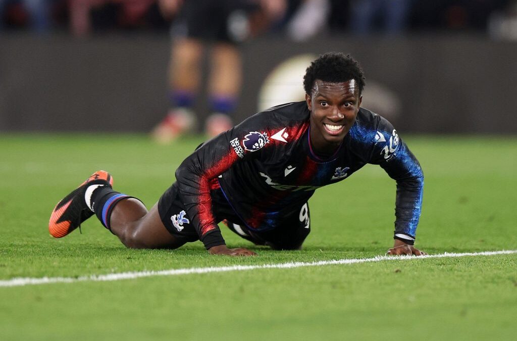 “A Tough Beginning: Glasner Backs Nketiah Amid Challenging Palace Debut”