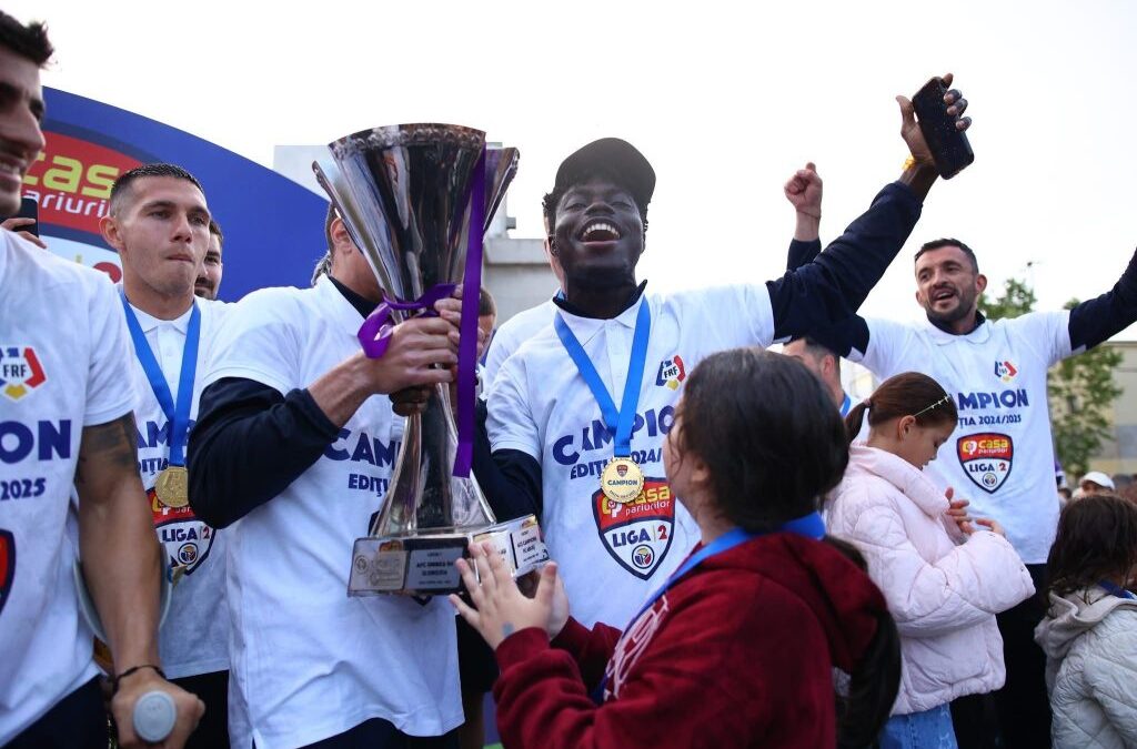 From Ghana to Glory: Emmanuel Mensah Shines in Romania’s Superliga Push