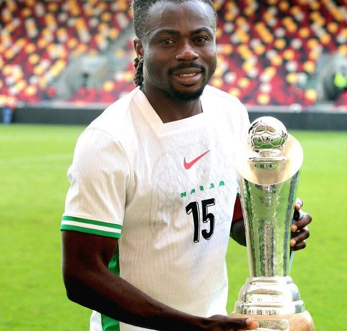 : “City Lights and New Dreams: Why Moses Simon Is Ready to Trade Nantes for Paris FC”