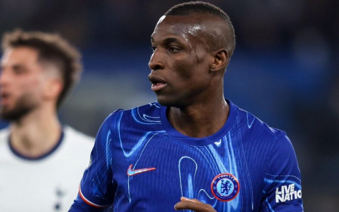 Transfer Hunt: Arsenal Eye Chelsea’s Nicolas Jackson in Striker Search
