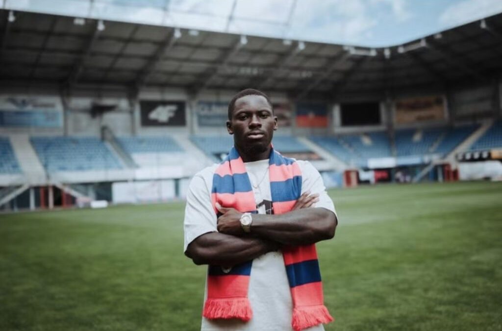 Emmanuel Twumasi Begins European Comeback with Move to Poland’s Piast Gliwice